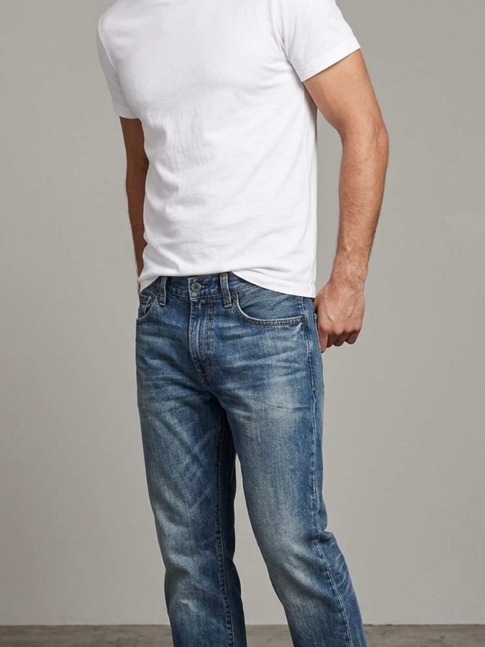 Gap 1969 Relaxed-Fit Washed Blue Men's Jeans  MP 5